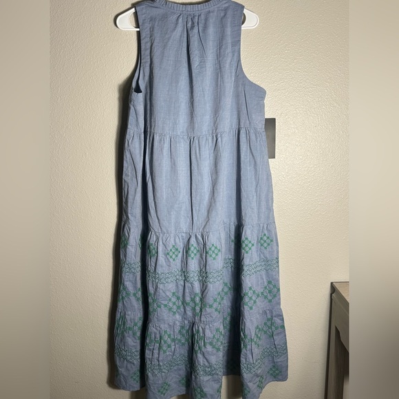 TNUCK BEACH Emerald Embroidered Chambray Salty Paloma Caftan size large - Picture 10 of 11